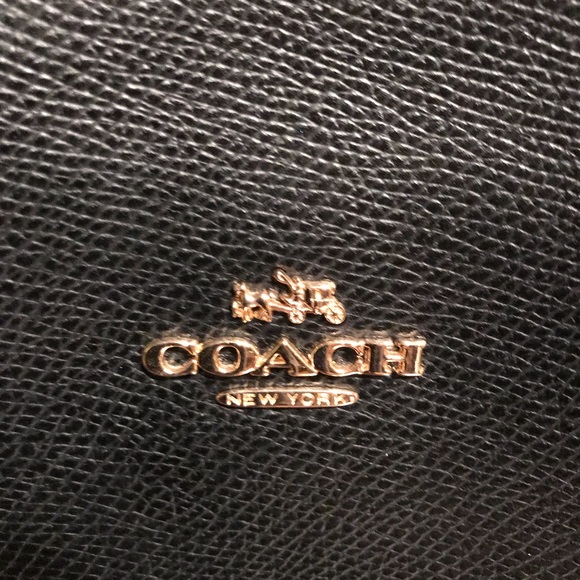 Coach Handbag - Picture 2 of 4